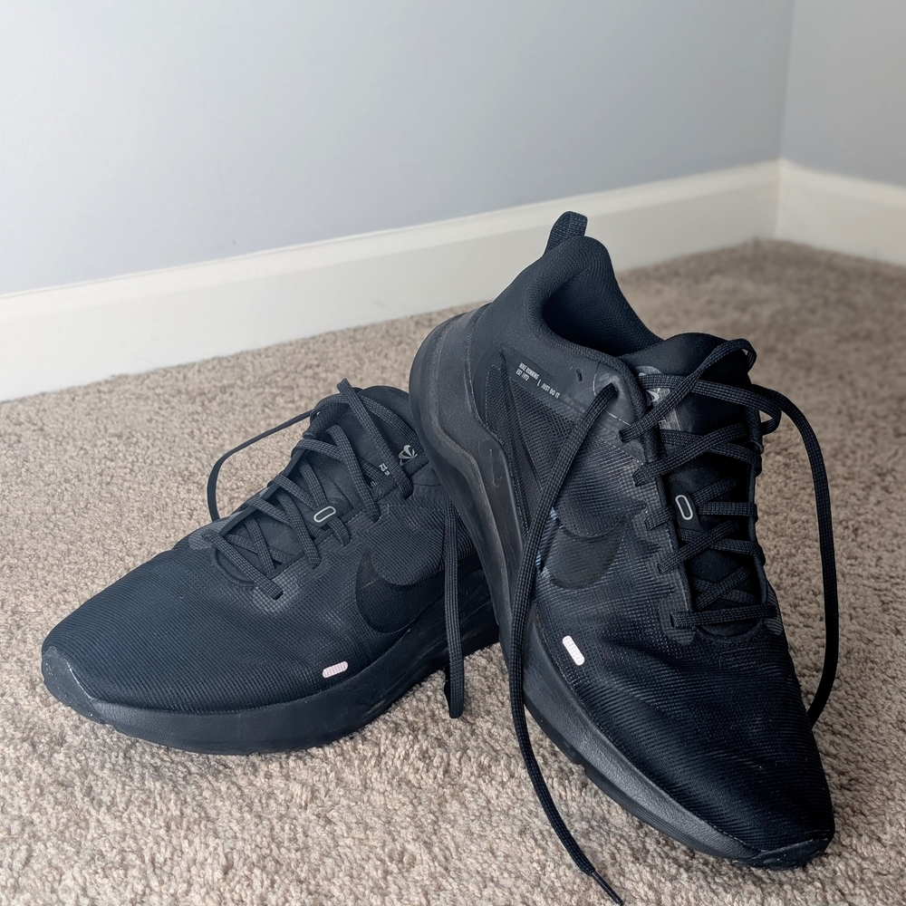 Nike Downshifter 12 Mens All Black Show Size 14